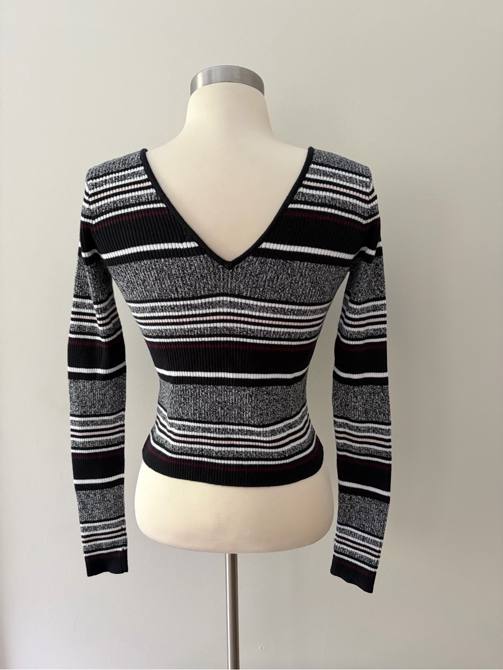 PacSun La Hearts Cropped Striped Back & Front V-Neck Sweater M Retro Style Indie - Picture 5 of 10